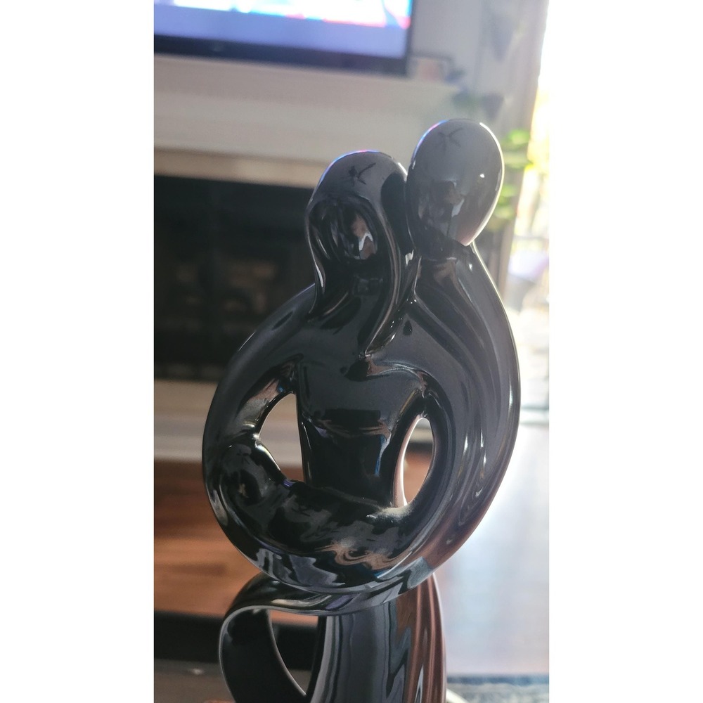 Circle of Love, True Joy Sculpture - Picture 3 of 4